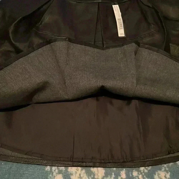 Harvé Bernard Multi texture a-line pleated skirt M NWT - Picture 4 of 6